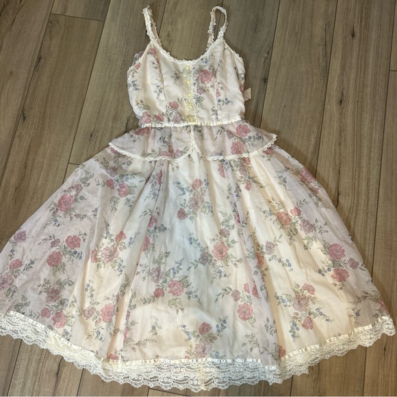 Gunne Sax Dresses & Skirts - Gunne Sax Floral Dress Fairy Whimsy Romantic Feminine Coquette Lace Trim Size 13